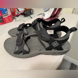 Columbia Tecsun vent Black and Gray Sport Sandals men’s 10 NWOT